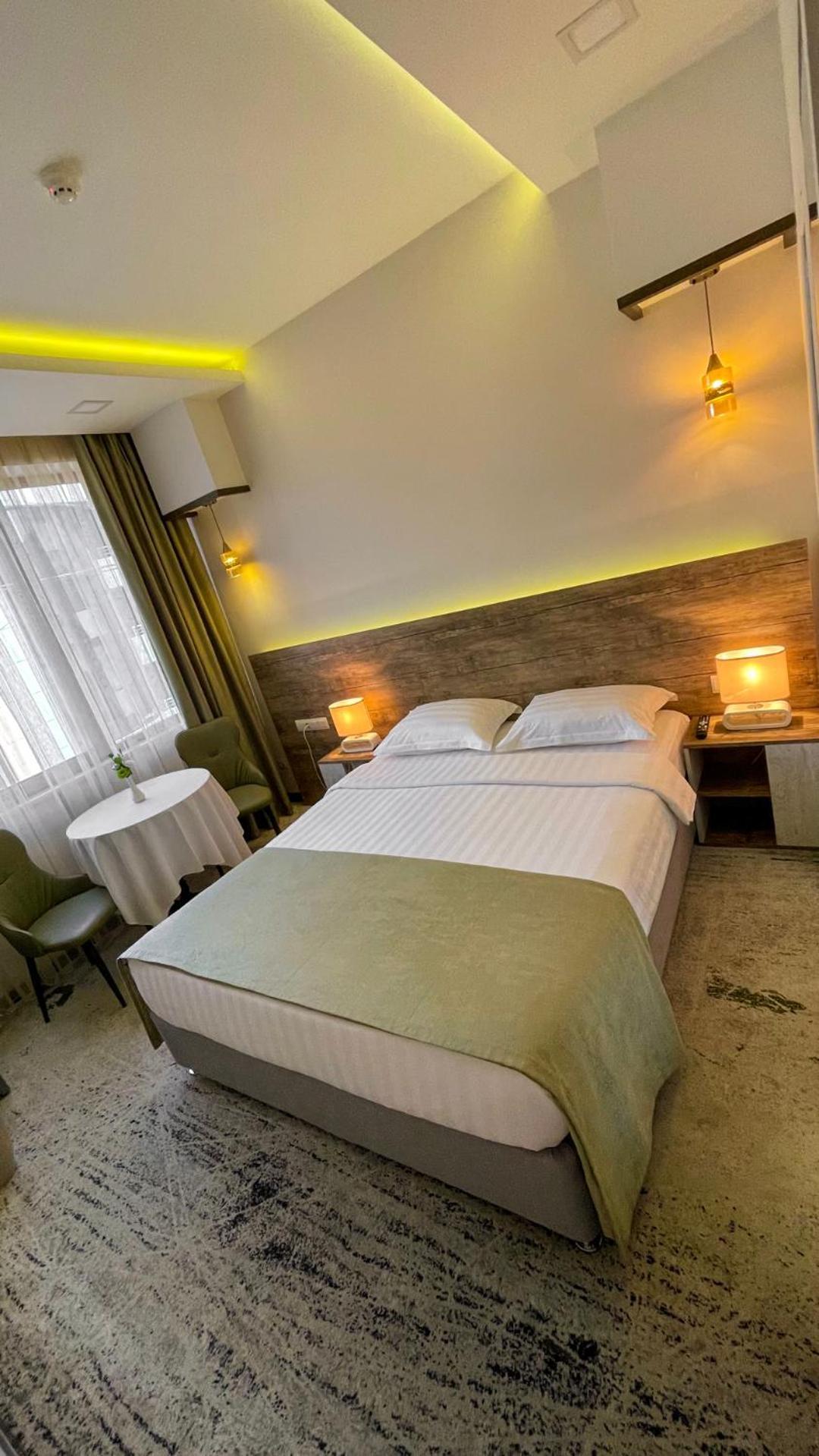 Rg Boutique Hotel Yerevan Exterior foto